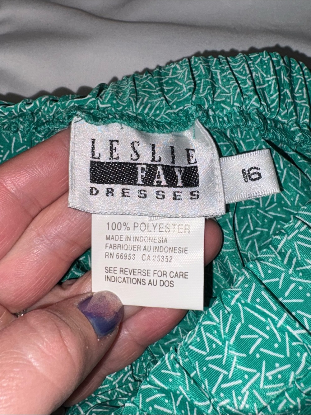 Vintage Leslie Fay Green Pleated Skirt Size 16 Polyester Confetti Masters Golf - Picture 3 of 7